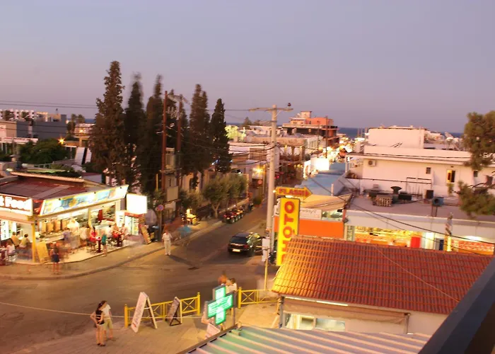 Dimitra فاليراكي