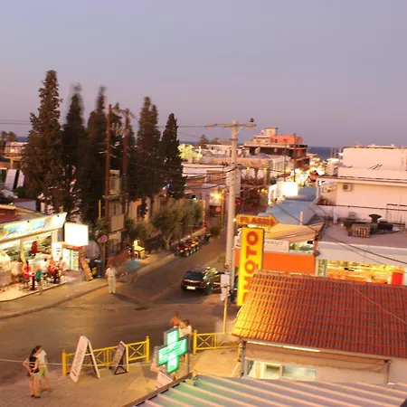 δήμητρα Φαληράκι