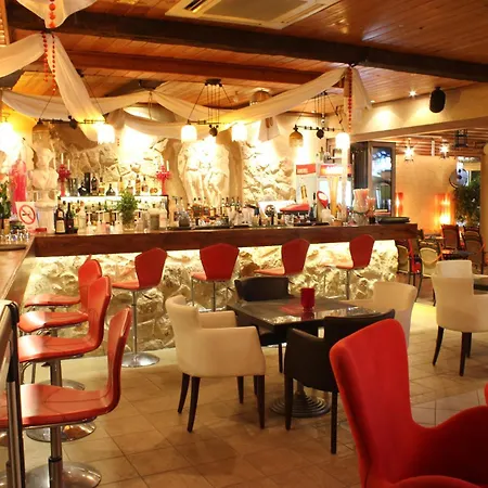 Hotel Dimitra 2*